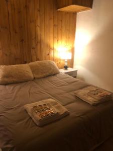 Кровать или кровати в номере El Amparo