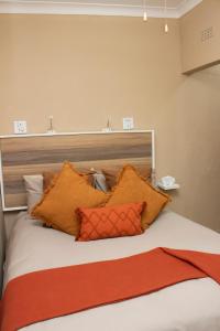 Lova arba lovos apgyvendinimo įstaigoje The Lavera Guesthouse