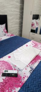 Postel nebo postele na pokoji v ubytování Жк K7 Family 1-комнатная