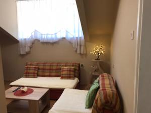 Apartman Spasic的休息区