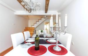 Gallery image of Charming old Captain's House with sea view in Bakar
