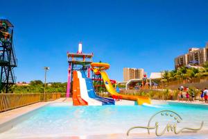Bazén v ubytování Spazzio diRoma RM Hospedagem com Acesso Acqua Park/Splash nebo v jeho okolí