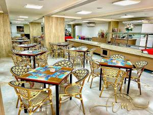 Restaurace v ubytování Spazzio diRoma RM Hospedagem com Acesso Acqua Park/Splash