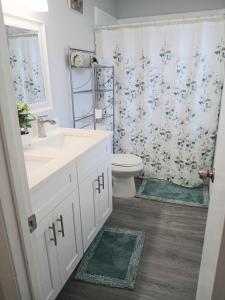 Gallery image of Nard Jolie Kay in Kissimmee +42 photos