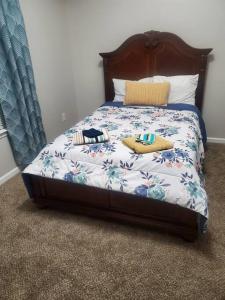 Ένα ή περισσότερα κρεβάτια σε δωμάτιο στο Castle Comfort