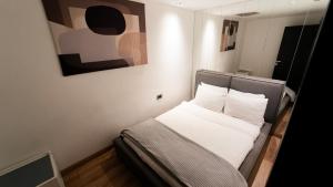 Postel nebo postele na pokoji v ubytování Mas Suites Nisantasi