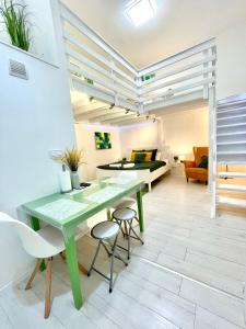 Teresian Apartment near the Andrássy street FREE AIR CONDITIONER FREE COFFEE 1067 Budapest, Csengery utca kép - 2