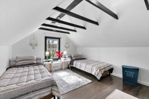 Ένα ή περισσότερα κρεβάτια σε δωμάτιο στο 3 Bedroom Apartment on Forestville Bristol