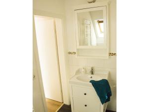 Ένα μπάνιο στο Dandelion Modern retreat +15 φωτογραφίες