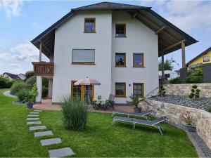 สวนหย่อมนอก "Moseltor" Comfortable holiday residence