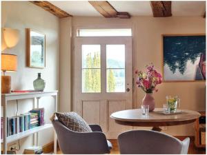 Gallery image of Raised ground floor Comfortable holiday residence in Kattenhorn
