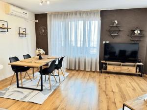 Gallery image of Stylish 1BR Flat with Sunny Terrace in Burgas City