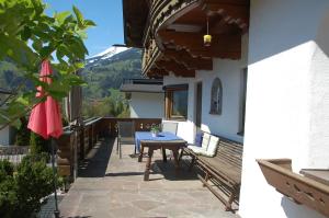 Zdjęcie z galerii obiektu Haus hart im Zillertal 6 personen w mieście Hart im Zillertal