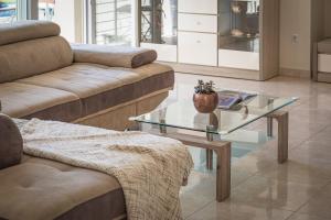 Istumisnurk majutusasutuses AP 6+2 in one of the most luxury building in Omis