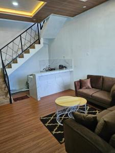 Χώρος καθιστικού στο A&K Homestay Dieng