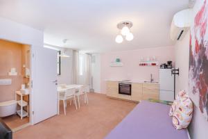 Küche/Küchenzeile in der Unterkunft Apartment Potkova