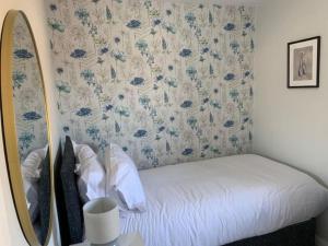 Легло или легла в стая в 3 Bedroom Cosy Home In Fife