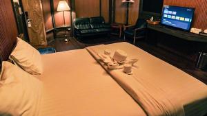 Postel nebo postele na pokoji v ubytování Letana Hotel