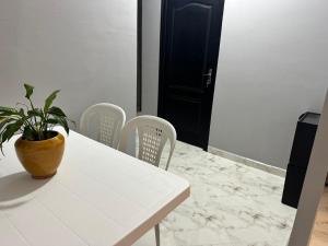 Area soggiorno di Modern beach appartment in the heart of Martil