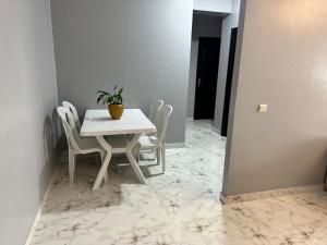 Foto dalla galleria di Modern beach appartment in the heart of Martil a Martil