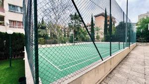 Tenis a/nebo squash v ubytování Palatino Albir nebo okolí