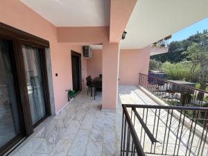 Gallery image of Luxury Apartment Agia Triada in Agia Triada