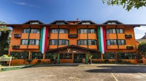 O edifício em que o hotel se localiza