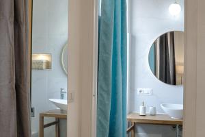 Fotografie z fotogalerie ubytování Cozy guest house Downtown v destinaci Olbia