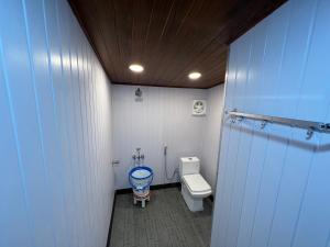 马西尼古蒂The Midway Jungle Resort的相册照片
