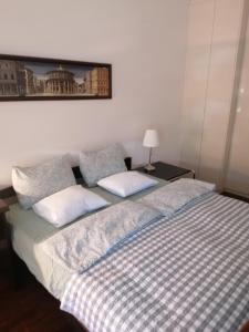 Кровать или кровати в номере Kalemegdan centar