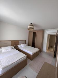 Кровать или кровати в номере Marassi north coast