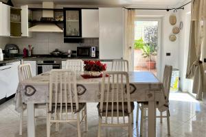 Gallery image of Luxury Home Cabras Centro in Càbras