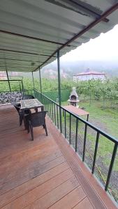 En balkong eller terrass på HAN Tiny House