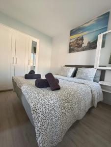 Postel nebo postele na pokoji v ubytování Cozy Studio in Denia