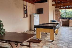 Kuchyň nebo kuchyňský kout v ubytování Chácara meu aconchego