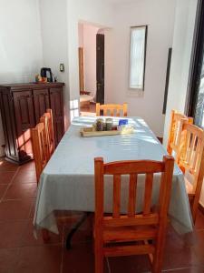 Restaurant o un lloc per menjar a Casa Hermosa, La Punta San Luis