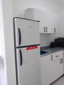 Kuchyň nebo kuchyňský kout v ubytování Simple Luxury Studio- Nabq/Sharm