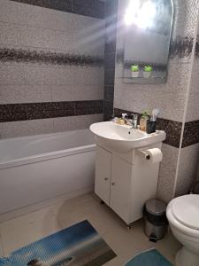 Koupelna v ubytování Ali Relax Home Apartment + 19 fotografií