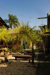 Taman di luar Valhalla Glamping House