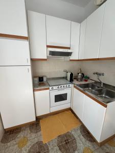 Η κουζίνα ή μικρή κουζίνα στο Casa Rina