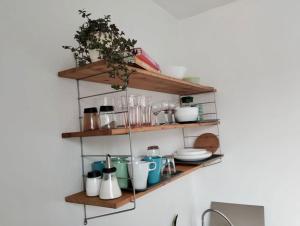 Zestaw do parzenia kawy i herbaty w obiekcie Apartament Plaża Zachodnia - 400 m do morza