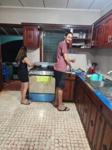 Cucina o angolo cottura di Fenix Hotel & Hostel