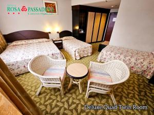 Postel nebo postele na pokoji v ubytování Hotel Rosa Passadena