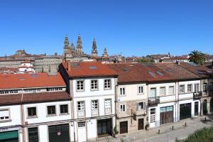 Výhľad na mesto Santiago de Compostela alebo výhľad na mesto priamo z hotela