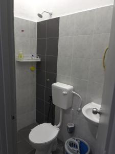 Koupelna v ubytování Farisya Guest House Bandar Jengka