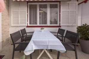 Fotografia z galérie ubytovania Apartments Lovorik v destinácii Krk