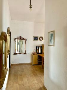 A bed or beds in a room at Casa tranquilla a pochissimi passi dal mare