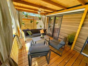 ビオグラード・ナ・モルにあるMobile home Lily, Biograd na moru Croatiaのギャラリーの写真