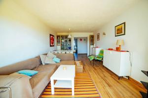 Posedenie v ubytovaní Apartamento HORIZON PARADISE - Primera linea de playa