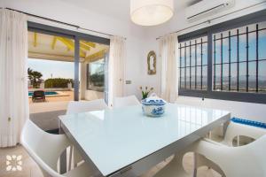 Kép Villa Sapphire by Abahana Villas szállásáról Teuladában a galériában